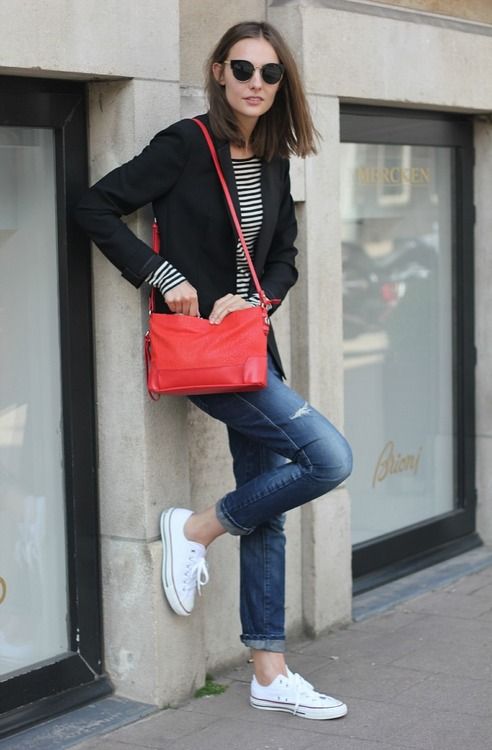 Outfit da giorno: i 5 capi che risolvono 1000 problemi