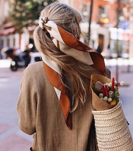 Come indossare foulard idee facili chic